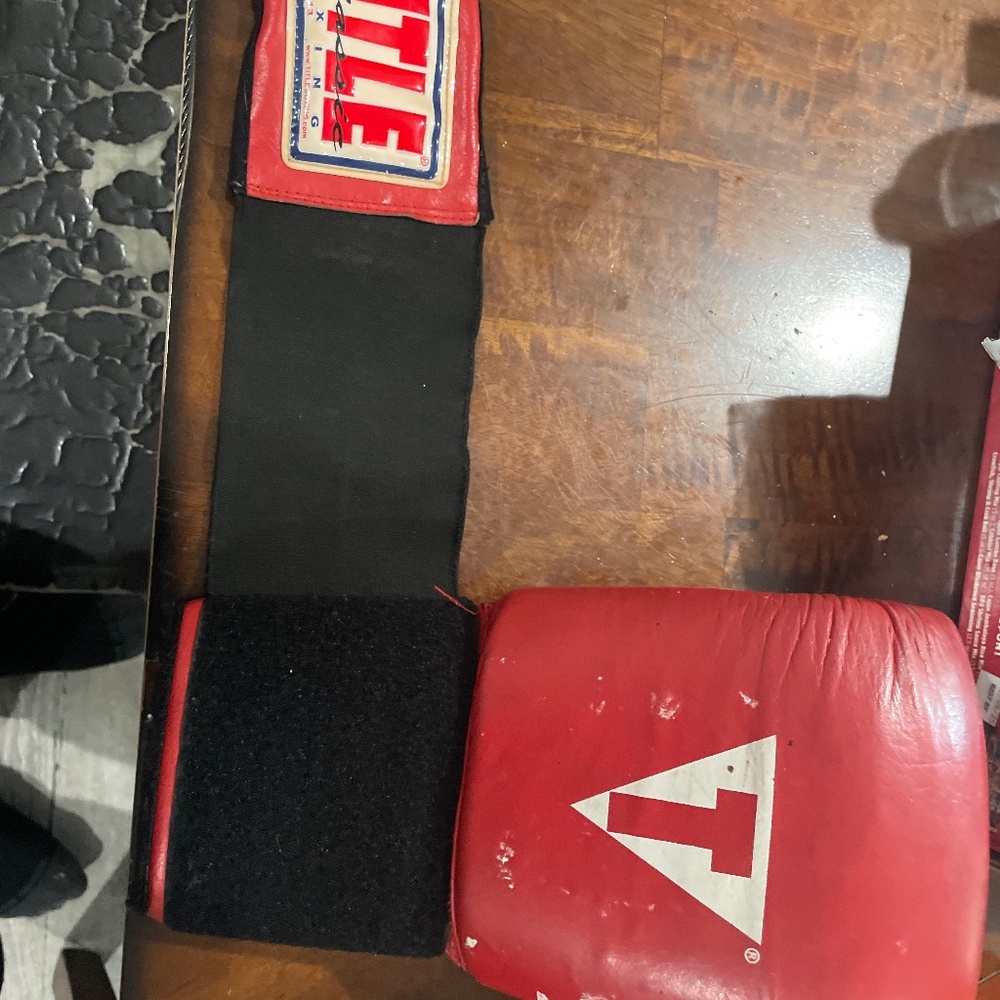 Title used boxing globes